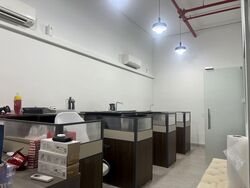 Oxley Bizhub (D14), Factory #569583831